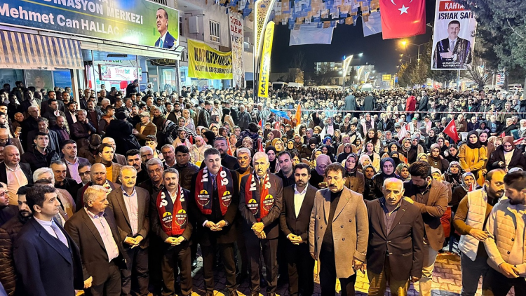 AK Parti Kahta Karargah  Açılışını  Yaptı