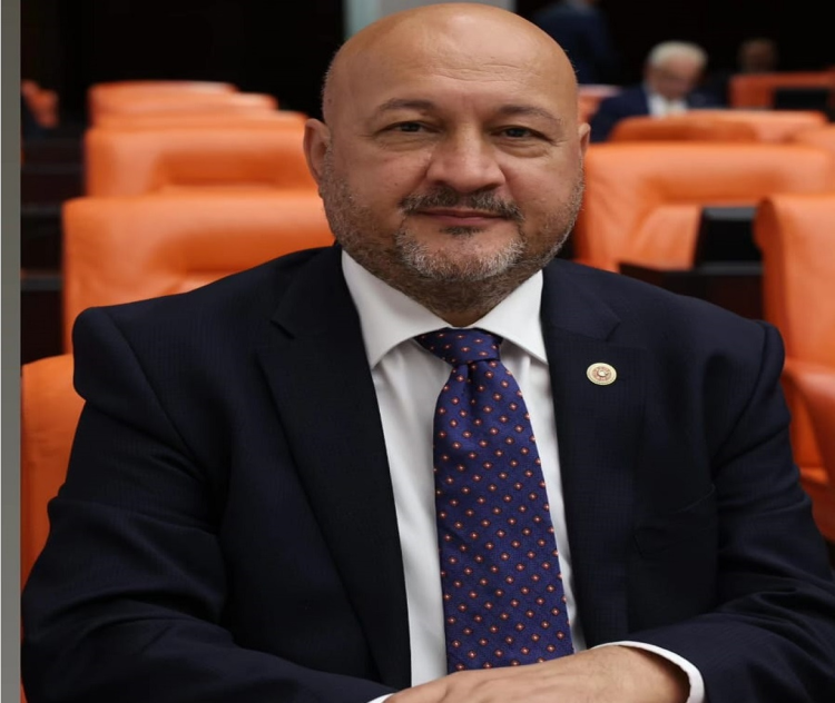 AK Parti’nin Kuruluş Yıldönümünde Resul Kurt’tan Birlik ve Hizmet Mesajı