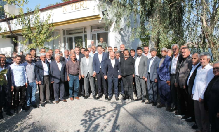 Milletvekili Şan Kahta'da Muhtarlar İle Bir Araya Geldi