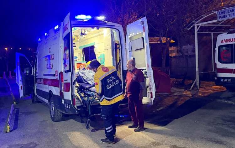 Kahta'da trafik kazası: 5 kişi yaralandı