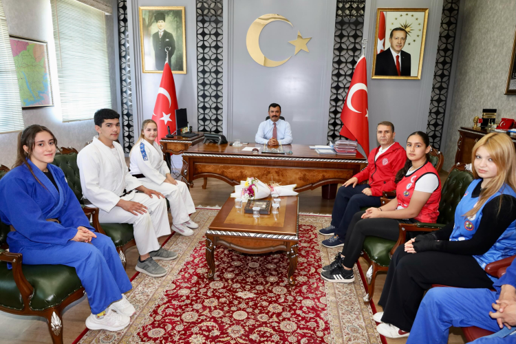 Kahta Kaymakamlığı’na Gençlik Haftasında Anlamlı Ziyaret