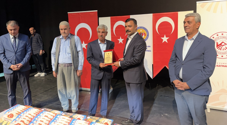 Kahtalı öğrencilerin şehit ailelerine yazdığı mektuplar kitaplaştırıldı